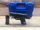 SMITH & WESSON m&p 40c .40 S&W - 1 of 1