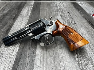 SMITH & WESSON 581 .357 MAG