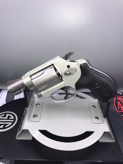 SMITH & WESSON 637-2 .38 SPL +P