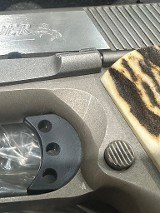 COLT 1911 DEFENDER .40 S&W - 3 of 3