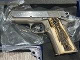 COLT 1911 DEFENDER .40 S&W - 2 of 3