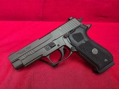 SIG SAUER P220R .45 ACP - Image 2 of 3
