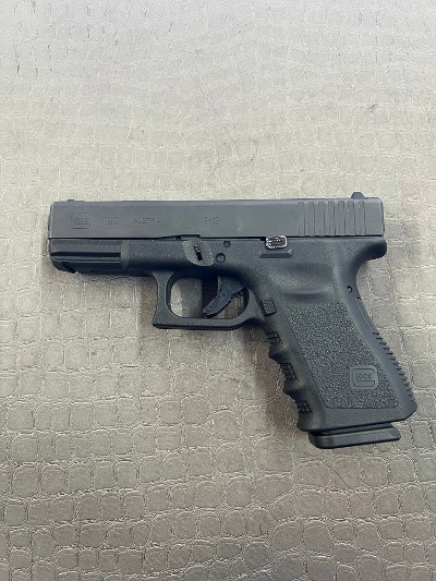 GLOCK 19c 9MM LUGER (9x19 PARA)