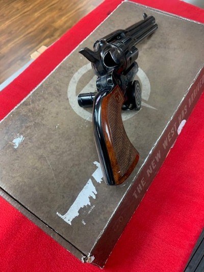 TAYLOR&sbquo;S & CO. SMOKE WAGON .357 MAG - Image 2 of 3