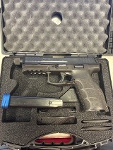 HECKLER & KOCH HK VP40 40 Smith & Wesson - 1 of 2