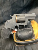 TAURUS 856 .38 SPL - 2 of 3