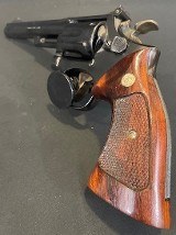 SMITH & WESSON MODEL 19 .357 MAG - 3 of 3