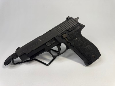 SIG SAUER P226 9MM LUGER (9x19 PARA)