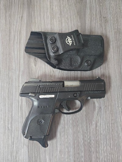 RUGER SR40C .40 S&W