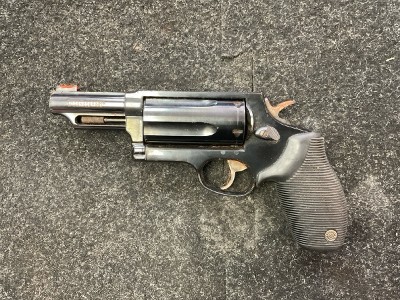 TAURUS JUDGE 410 / 45