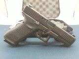 GLOCK G22 GEN 5 .40 S&W - 3 of 3