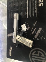 KIMBER 1911 stainless LW .45 ACP - 1 of 3