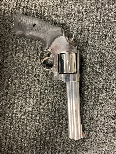 SMITH & WESSON 629 CLASSIC .44 MAGNUM