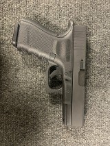 GLOCK G19 GEN 4 9MM LUGER (9X19 PARA) - 1 of 3