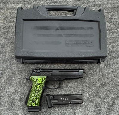 BERETTA 92 FS 9MM LUGER (9x19 PARA)