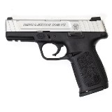 SMITH & WESSON SD40 VE .40 S&W - 1 of 3