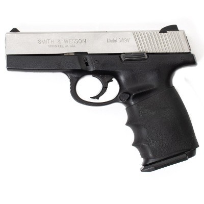 SMITH & WESSON SW9V 9MM LUGER (9X19 PARA)