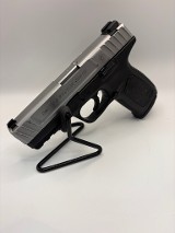 SMITH & WESSON SD9VE 9MM LUGER (9x19 PARA) - 1 of 3