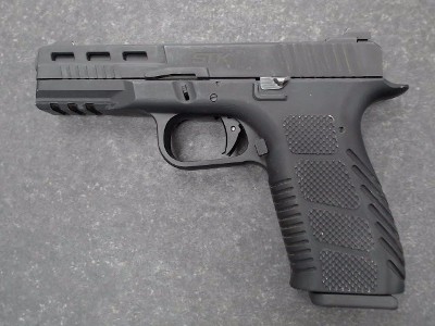 ROCK ISLAND ARMORY STK100 9MM LUGER (9x19 PARA)