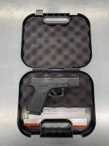 GLOCK 23 Gen 4 .40 S&W - 1 of 3