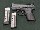 SMITH & WESSON M&P40 SHIELD .40 S&W - 1 of 3