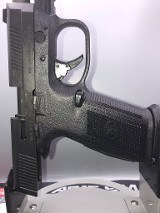 FN FNS-40 .40 S&W - 2 of 3
