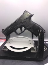 FN FNS-40 .40 S&W - 1 of 3