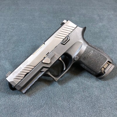 SIG SAUER P320 9MM LUGER (9x19 PARA)