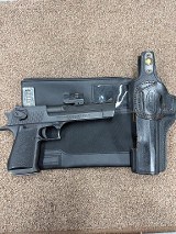 IWI Desert Eagle .50 AE - 1 of 3