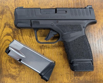 SPRINGFIELD ARMORY HELLCAT 9MM LUGER (9X19 PARA) - Image 1 of 1