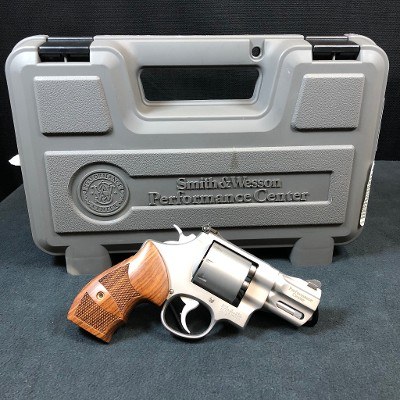 SMITH & WESSON M627-5 .357 MAG