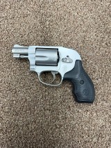 SMITH & WESSON 638-3 Airweight .38 SPL +P - 2 of 3