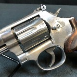 SMITH & WESSON 686-6 PLUS DELUXE .357 MAG - 3 of 3