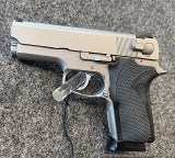 SMITH & WESSON 4516-1 .45 ACP