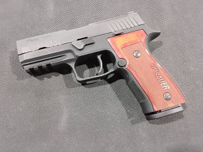 SIG SAUER P320 AXG Classic 9MM LUGER (9x19 PARA)