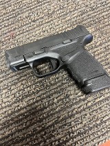 SPRINGFIELD ARMORY HELLCAT 9MM LUGER (9x19 PARA) - 2 of 3