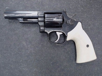 SMITH & WESSON 19-4 .357 MAG