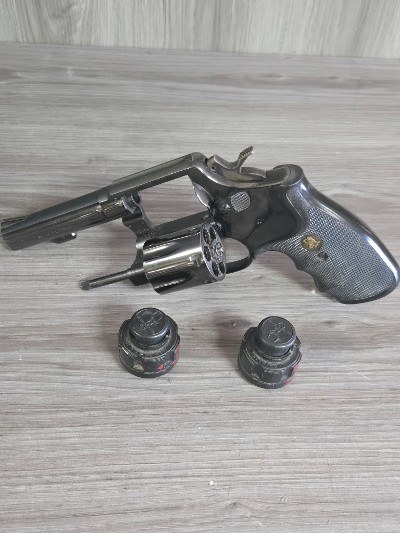 SMITH & WESSON 10-6 .38 SPL