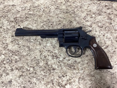 SMITH & WESSON Model 17 .22 LR