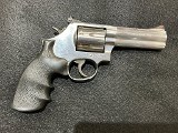 SMITH & WESSON 686-6 .357 MAG - 2 of 3