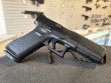 GLOCK 17 GEN 5 9MM LUGER (9X19 PARA) - 2 of 3
