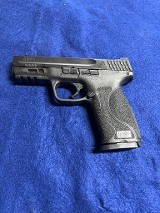 SMITH & WESSON M&P 9 M2.0 9MM LUGER (9x19 PARA) - 2 of 3