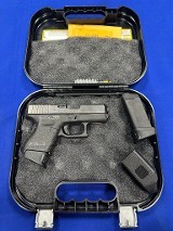GLOCK G27 GEN 3 .40 S&W - 3 of 3