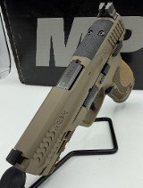 Smith & Wesson M&P M2.0 Optic Ready 9MM LUGER (9X19 PARA) - 2 of 3