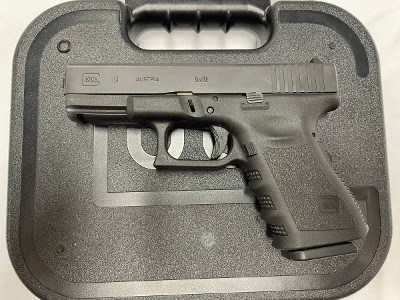 GLOCK 19 GEN 3 9MM LUGER (9x19 PARA)