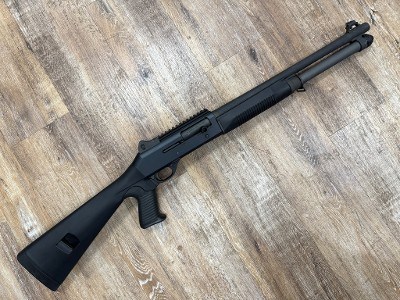 BENELLI M4 12 GA