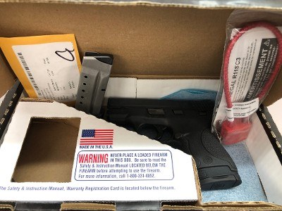 SMITH & WESSON M&P40 .40 S&W