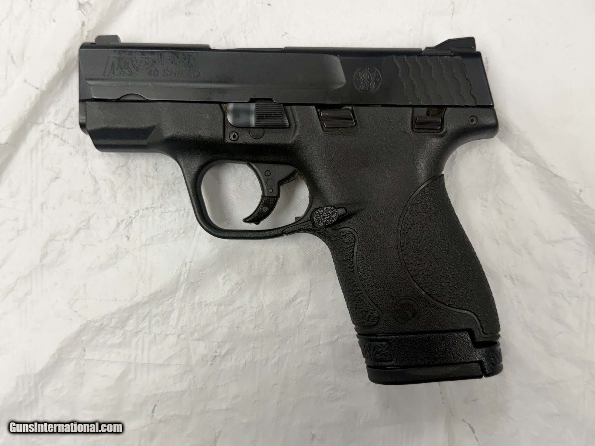 SMITH & WESSON M&P40 SHIELD .40 S&W for sale