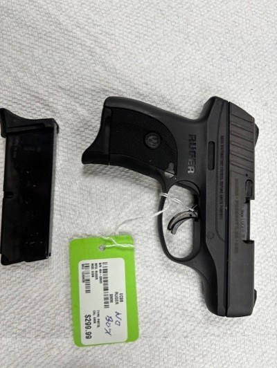 RUGER EC9S 9MM LUGER (9x19 PARA)