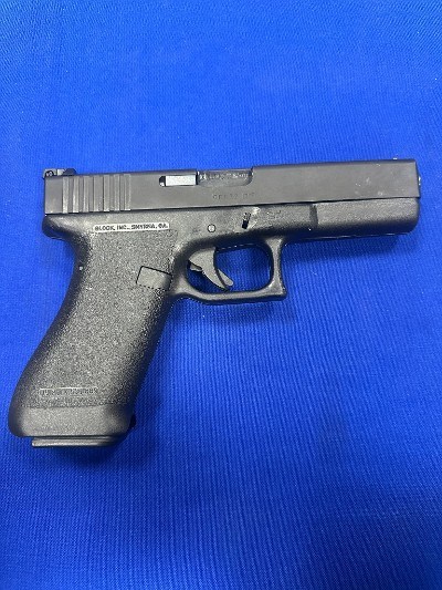 GLOCK G17 GEN 1 9MM LUGER (9x19 PARA)
